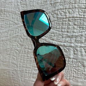 Quay sunglasses
